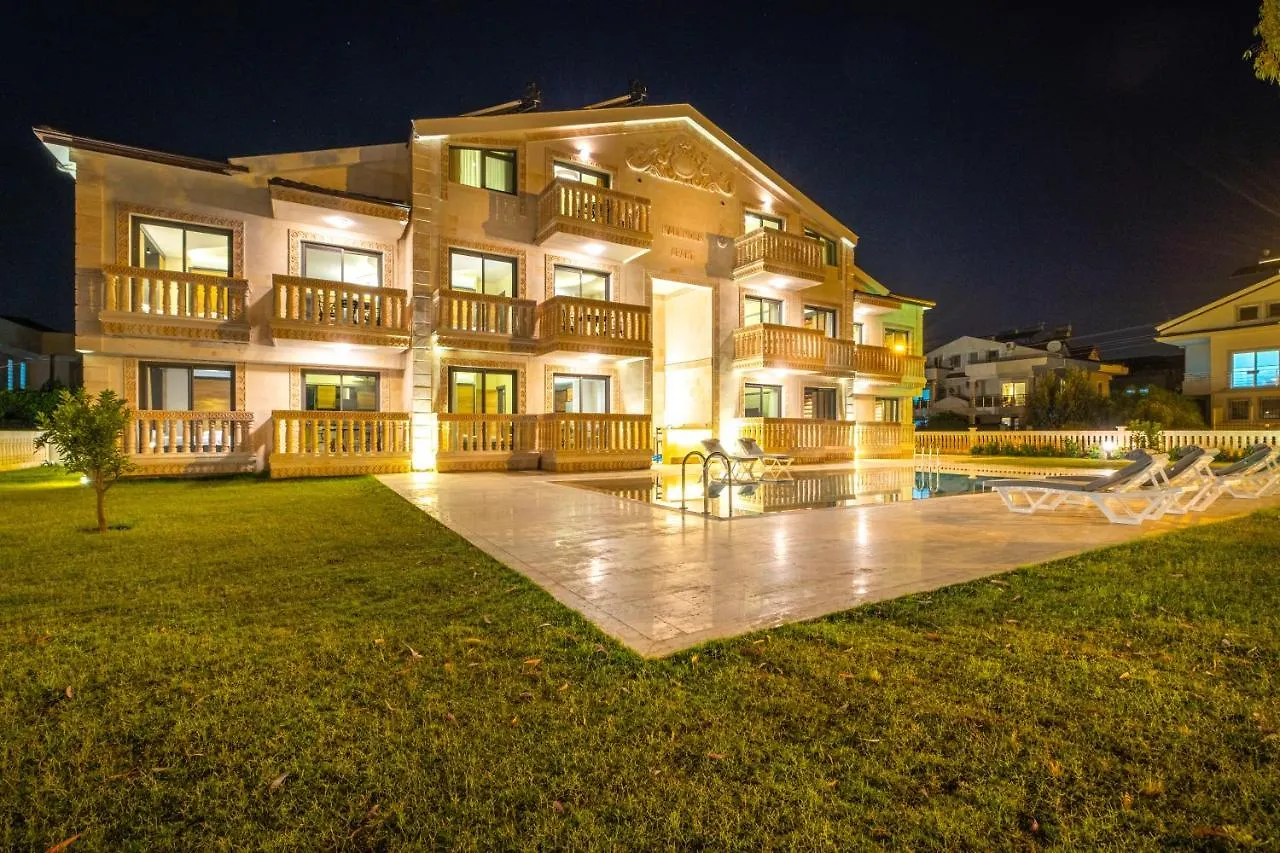 Kalender Suits Fethiye