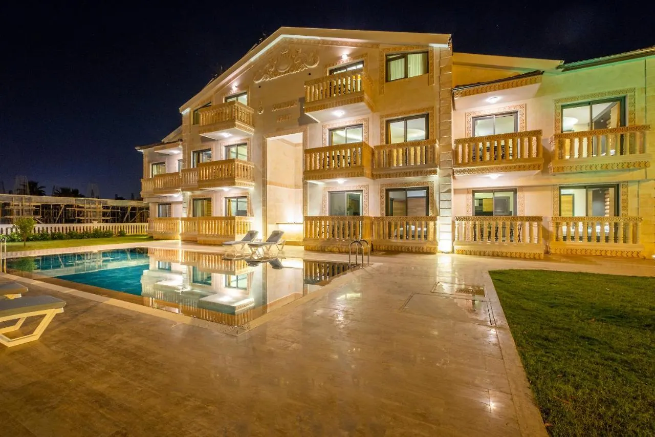Kalender Suits Fethiye 0*,